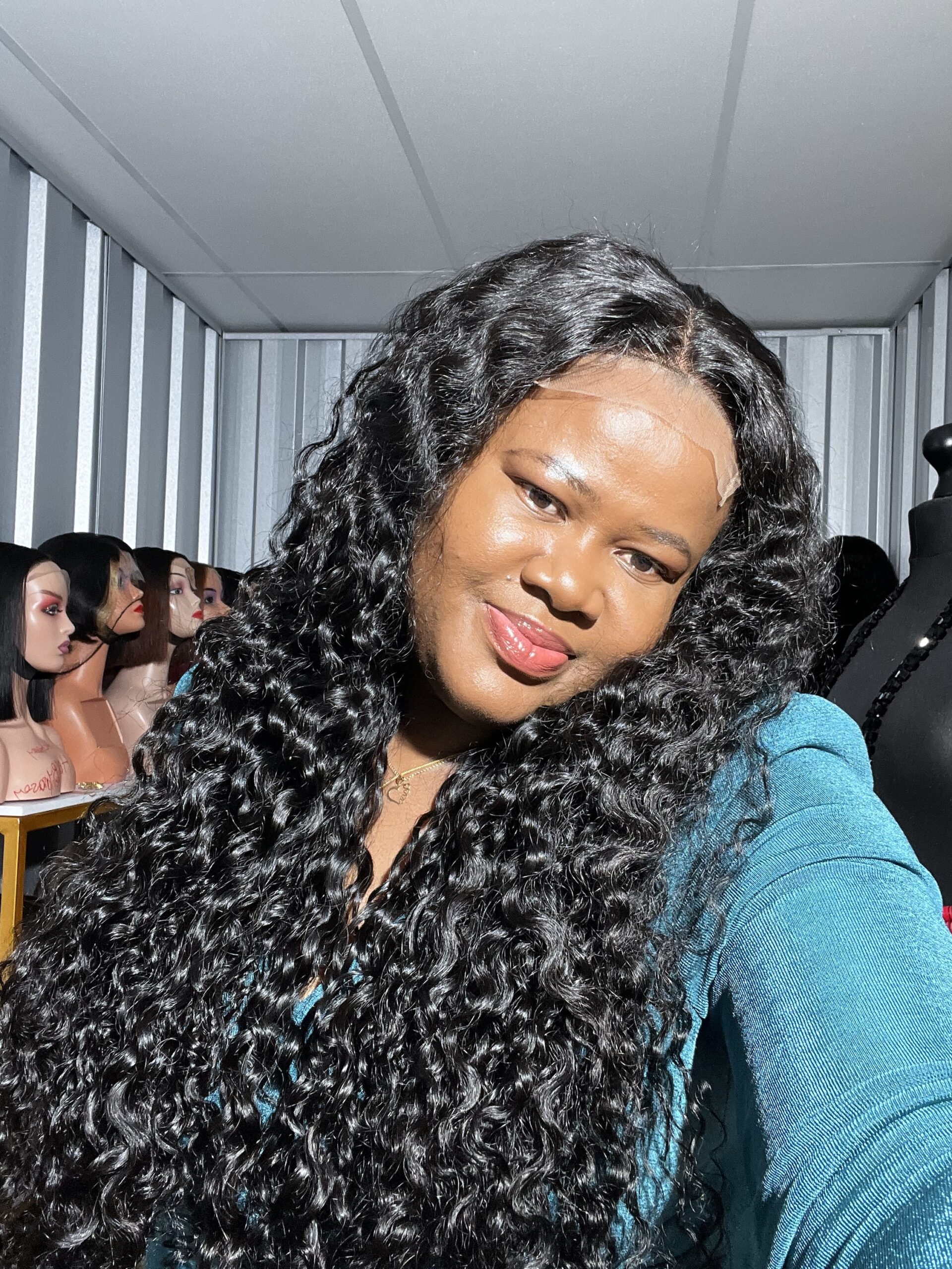 28” 320g with 4x4 closure curls - Image 5